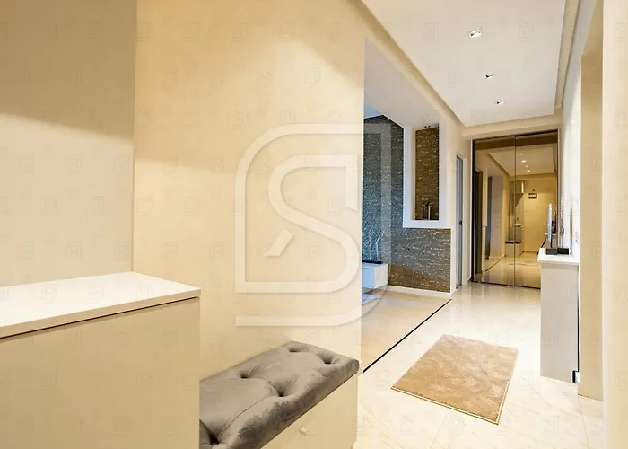 Junior By Kristal Collection