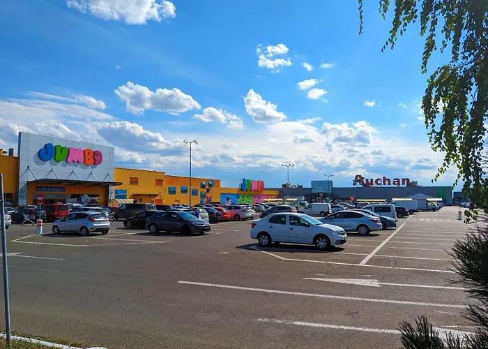 Junior By Kristal Collection شقة